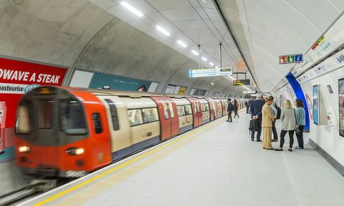 Labour London Assembly members block free loos at Underground stations rejecting Green party amendment to invest £20million into new facilities