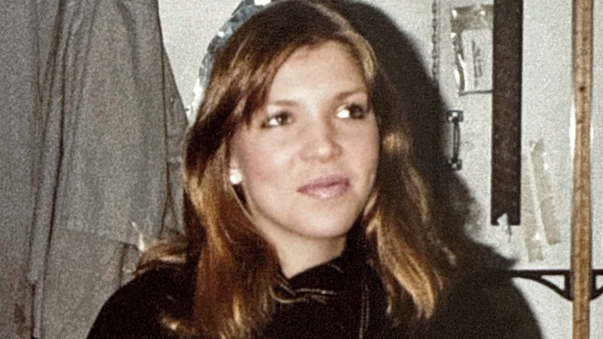 EXCLUSIVEMother, 68, recovering from cancer is killed in ferocious blaze sparked by an old box plug - now her daughter calls for better fire education