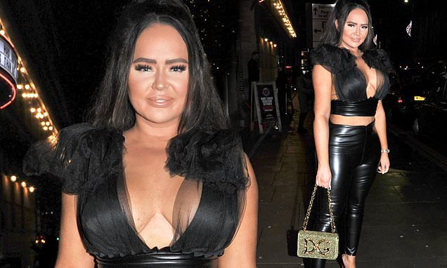 At opdage sammensatte scramble Ex On The Beach star Chanelle McCleary shows off her figure in daring PVC  co-ords as she attends MTV Staying Alive Event | Flipboard