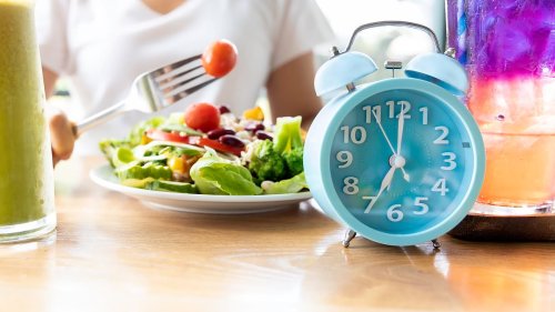 I'm a nutritionist - here's the REAL secrets of successful intermittent fasting (and who should...