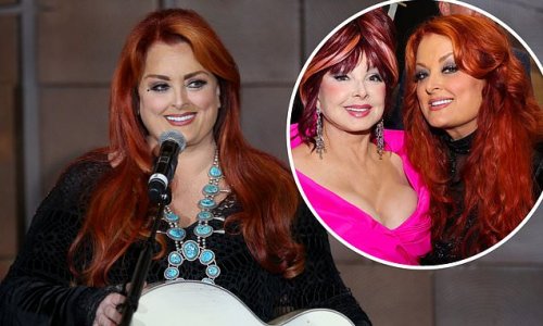 Wynonna Judd says going on tour without late mother Naomi will be ...