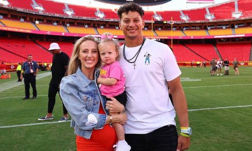 Patrick Mahomes' Wife Brittany Shows Off Her Baby Bump In A Red Dress ...