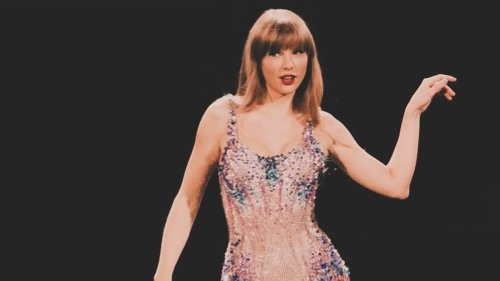Taylor Swift's backup dancer quotes a classic Australian film