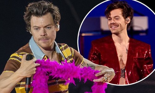 Harry Styles makes history by welcoming Scotland's largest ever live audience after more than 65,000 attend his Murrayfield gig in Edinburgh