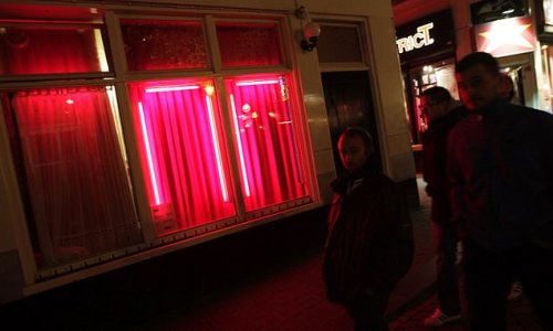 Is It Finally Curtains For Amsterdams Red Light District Sex Workers Will Have To Permanently 