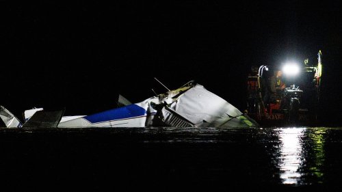 BREAKING NEWSThree killed in Nebraska plane crash near Fremont after flight plunges into river in latest aviation tragedy