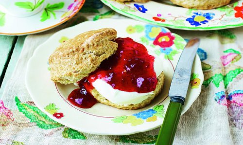 A Durrell family feast: English scones