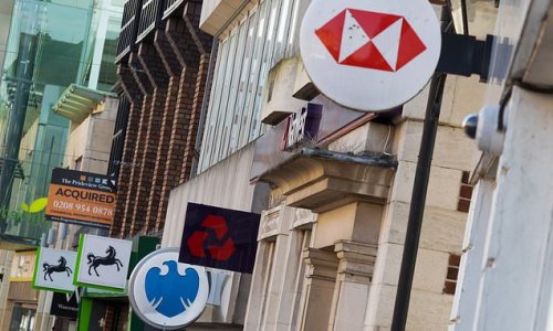 UK banks may be boosted by rate rises but cost of living crisis could see more people default on loans: Should investors bank on the financial sector?
