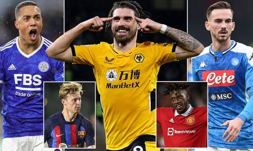 Frenkie de Jong is not the only man who can fix the Man United midfield... Erik ten Hag has cut-price options in Fabian Ruiz and Youri Tielemans, Ruben Neves has proved he can deliver in the top flight and even Fred is finally firing on all cylinders