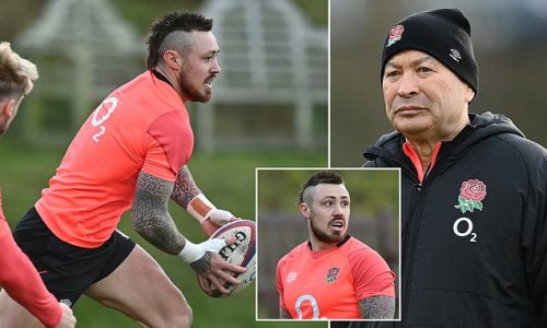 England winger Nowell ditches drink to boost his Six Nations chances