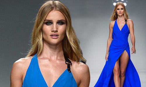 Rosie Huntington-Whiteley walks Versace show runway in Paris