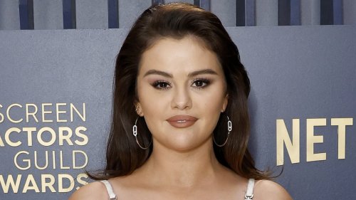 SAG Awards 2024: Selena Gomez is a busty bombshell in a sparkly white gown as she hits the red...