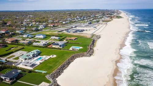 Popular East Coast beach town enrages visitors with 'extortionate' seasonal beach pass