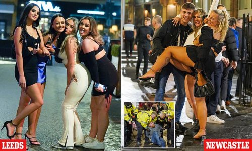 Clubbers mark end of Plan B restrictions by hitting the dancefloor