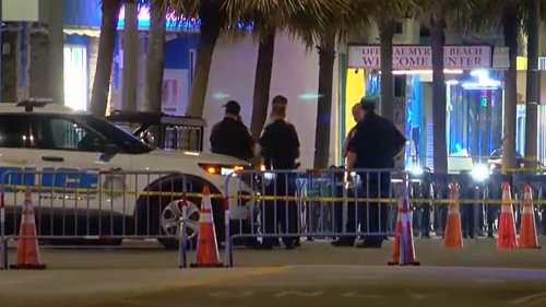 BREAKING NEWSMass shooting at Myrtle Beach nightclub leaves 11 injured and one dead