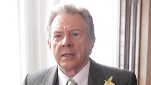 BREAKING NEWSCoronation Street legend who appeared in show's first ever episode dies age 88 as tributes pour in