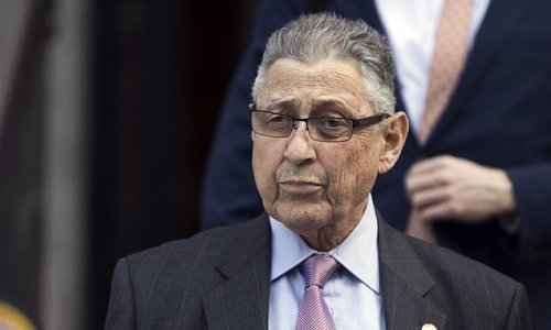 Sheldon Silver, 77, dies in prison while serving time for fraud