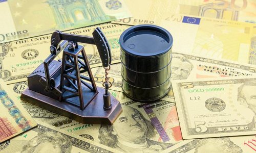 Oil prices hit three-year high as recovery boosts demand