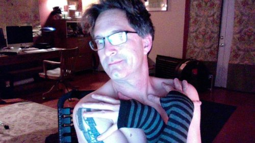 EXCLUSIVEI'm autosexual and I'm more attracted to my own reflection than other people - I have passionate sex with myself all the time