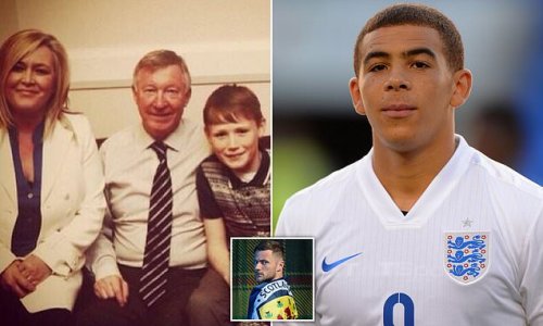 Striker Che Adams has decided to represent Scotland instead of England