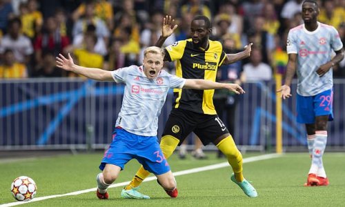 Van de Beek 'running out of time to save his Manchester United career'