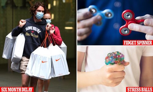 Why Aussies should buy Christmas presents now with amid Covid