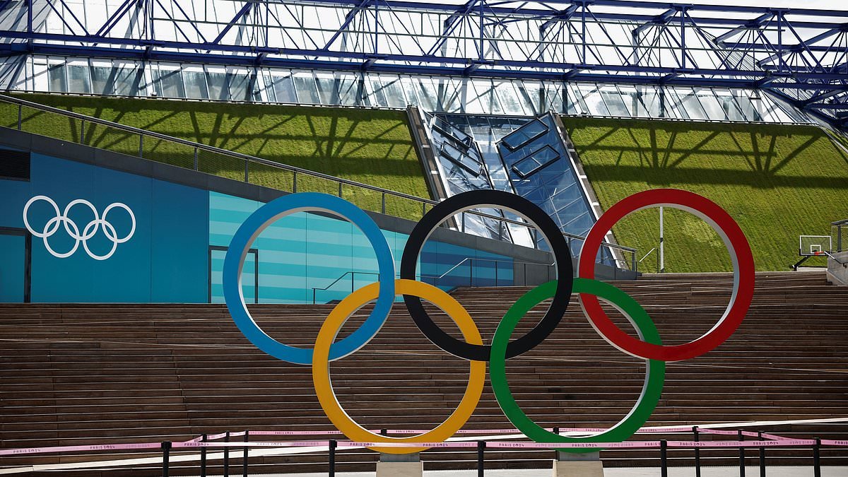 Swimming chiefs confirm US criminal investigation into Chinese athletes who competed at 2021 Olympics despite FAILING doping tests