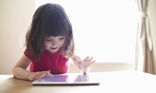 iPad apps can teach children as well as human teachers, says study