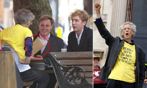 Piers Corbyn filmed taking 'cash' to ignore AZ jab in his campaigning