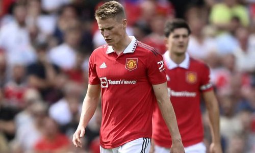 'Get on the half turn for f*** sake': Paul Scholes rips into Manchester United's midfield for facing their own goal and only playing 'one way' after miserable defeat by Brighton... as Gary Neville says his old team-mate has 'SNAPPED'