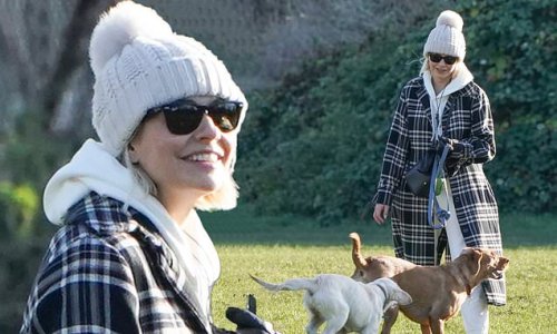 Holly Willoughby nails smart-casual dressing in a chic checked coat