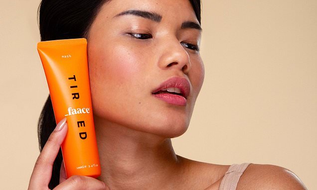 Struggling with dry winter skin and breakouts? These blemish-busting face masks will TRANSFORM your skin - and they're now reduced to under $27 in the holiday sales