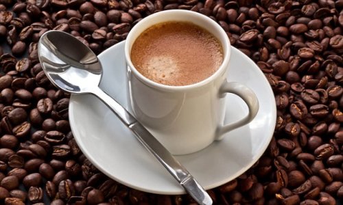 Drinking 3 cups of coffee a day reduces the risk of dementia