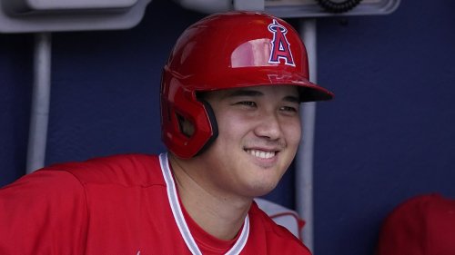 Shohei Ohtani 'meets with Blue Jays brass in Florida' as top MLB free agent is rumored to be...