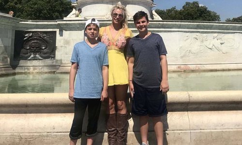 EXCLUSIVE 'She struck me as a caring, beautiful mother': Britney Spears' former hairdresser praises her for 'loving her boys so much' amid ongoing estrangement from her sons