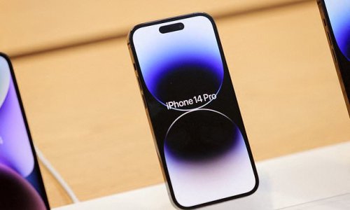 You can't get an iPhone 14 Pro or Pro Max until NOVEMBER: Waiting times for Apple's new smartphones are extended by one month due to the demand being higher than the supply