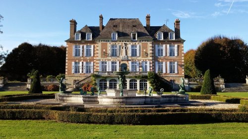 Live like a French aristocrat... from just £41 a night each: Book a grand chateau with friends and...