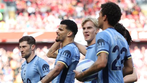 Gary Neville calls out 'pathetic' Tottenham star in Liverpool defeat as he blasts defensive efforts for Cody Gakpo's strike