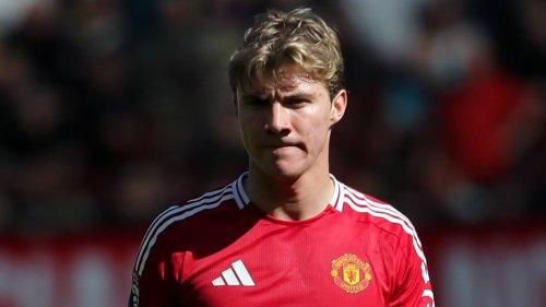Alan Shearer brands Rasmus Hojlund a 'damaged player' as he pinpoints what is going 'all wrong' for the £73m star after another blank in Man United's 1-0 defeat by Wolves