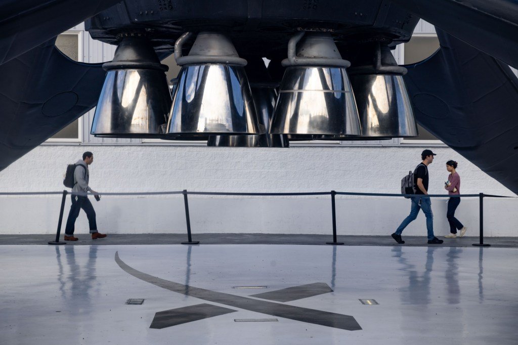 SpaceX News - cover