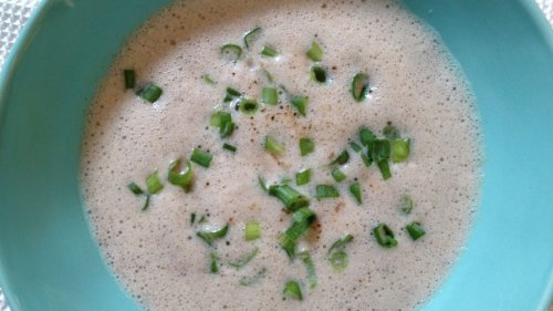Recipe: This Cream of Mushroom Soup with Green Onions is low calorie and hearty