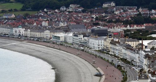 Llandudno seafront hotel under Best Western brand comes on the market