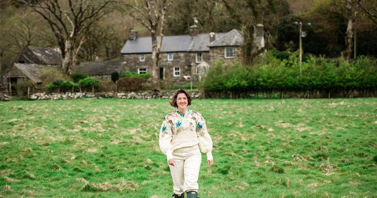 Mum quit English city life for rural Wales – what happened within 30 minutes shocked her