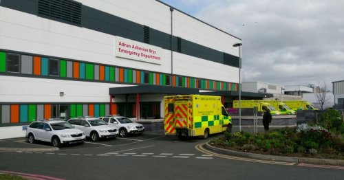 North Wales A&E department rated 'chaotic' with 'excessive' waiting times and patients leaving unnoticed
