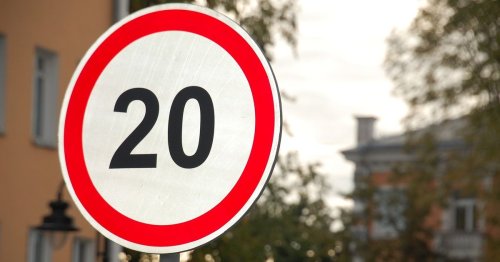UK drivers issued £100 fines after changes to speed limit - and it could be coming to Welsh roads