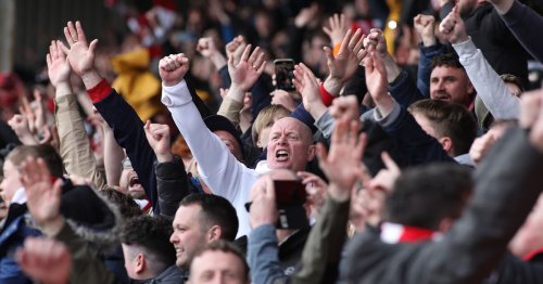 Wrexham AFC Fans Queue For 12 Hours To Grab Torquay Tickets As Club 