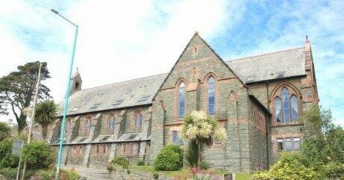 The flat in a converted Gwynedd church on sale for just £75,000