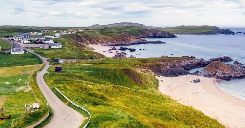 The tiny Scottish village with sandy beaches that was named 'prettiest place'