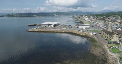 Waterfront site of Helensburgh’s former swimming pool has gone up for sale