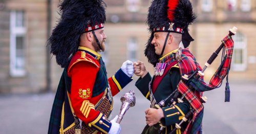 Identical twins lead the way at the Royal Edinburgh Military Tattoo